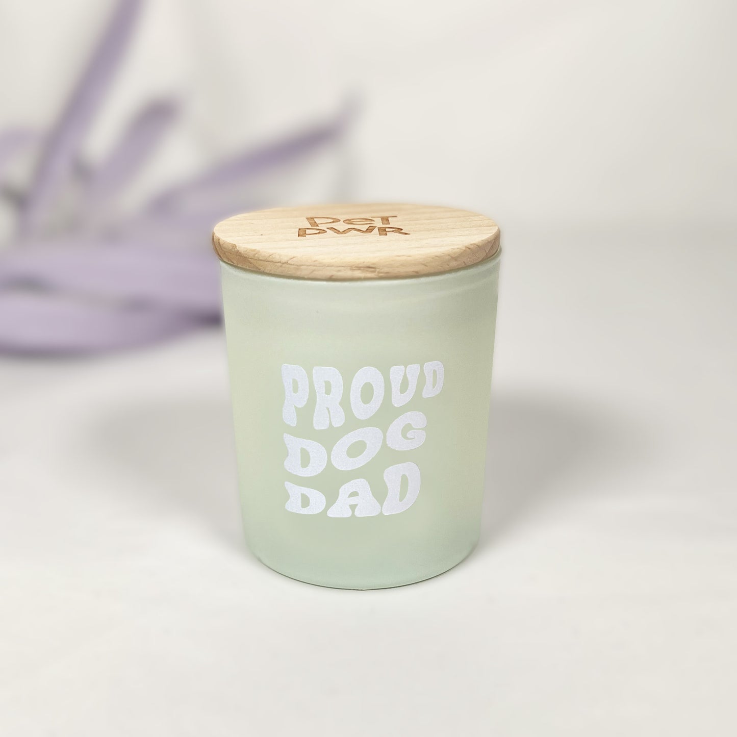 Green candle "Proud dog dad"๐๐ฝโโ๏ธ